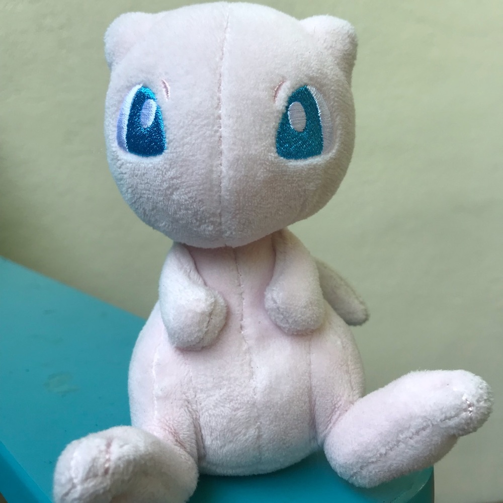 Pokémon Mew plush 6.5 inch